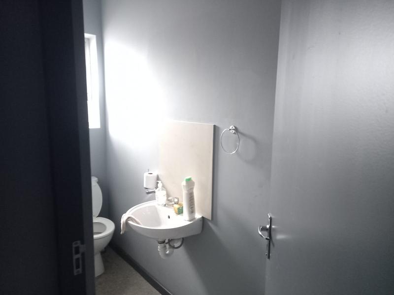 To Let commercial Property for Rent in Greenbushes Eastern Cape